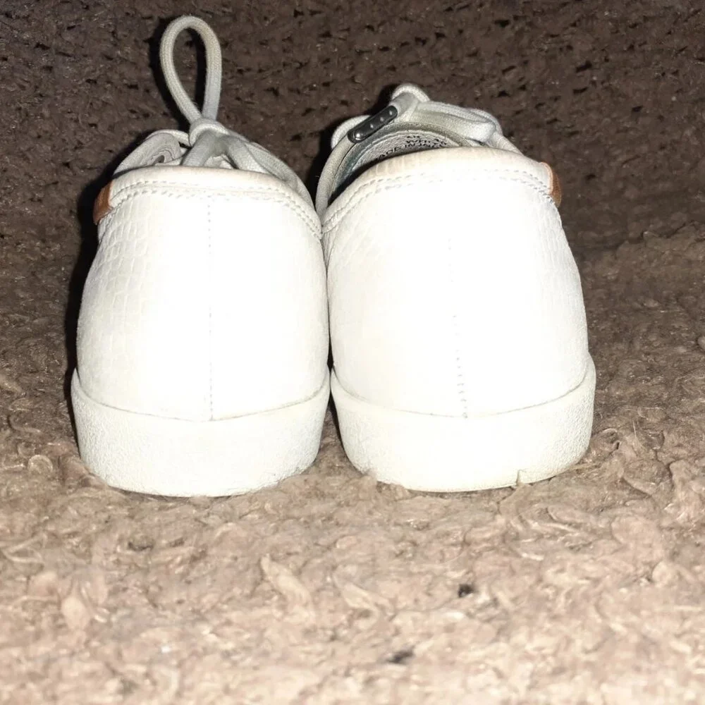 BLACKSTONE NL-49-White/Silver Nubuck/Patent Leather Sneakers-Sz 37-Excellent - Picture 5 of 8